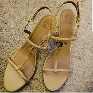 Beautiful Tory Burch heels